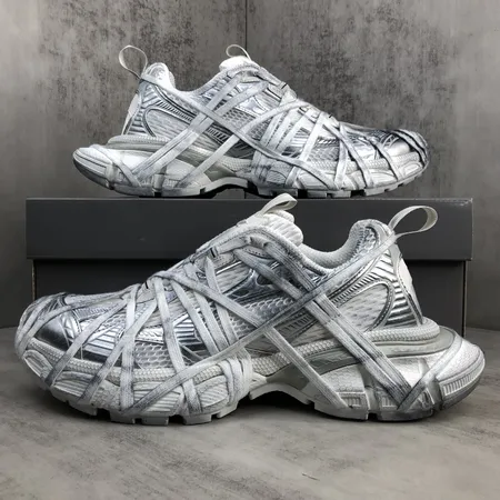 バレンシアガ カジュアルシューズ