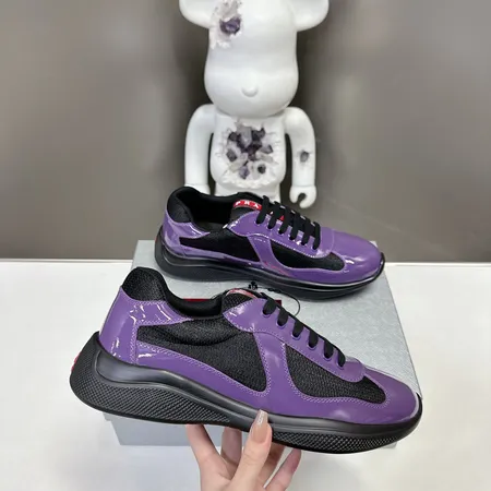 プラダ スニーカー