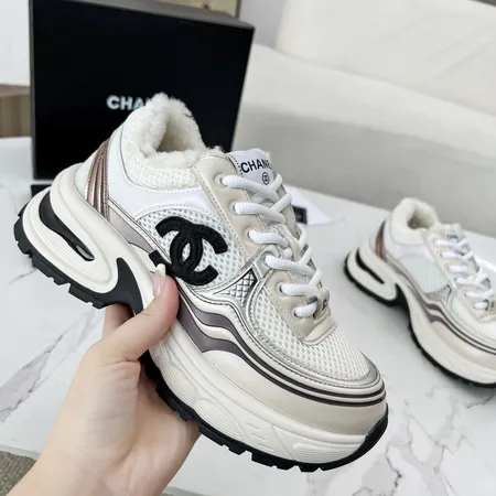 シャネル スニーカー
