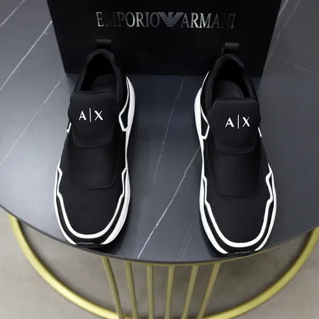 アルマーニ スニーカー