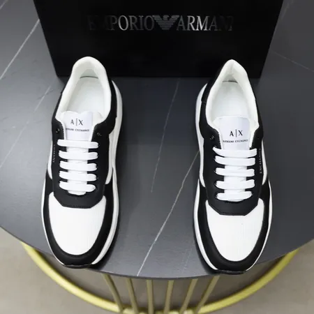 アルマーニ スニーカー