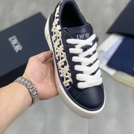 ディオール カジュアルシューズ