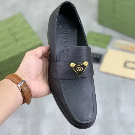 グッチ ビジネスシューズ