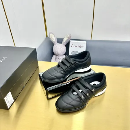 シャネル カジュアルシューズ