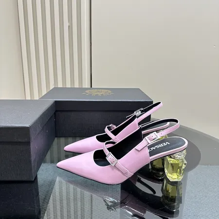 ヴェルサーチ サンダル