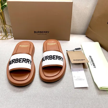 バーバリー ス スリッパ