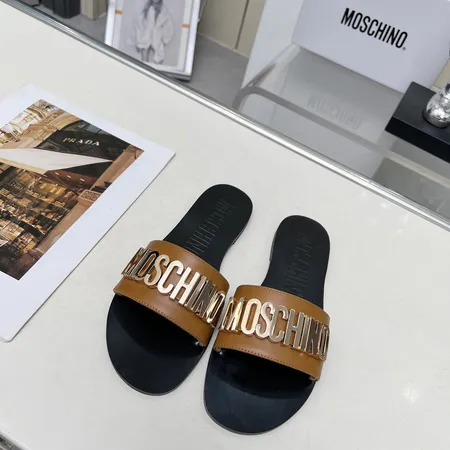 モスキーノ スリッパ
