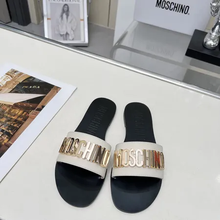 モスキーノ スリッパ