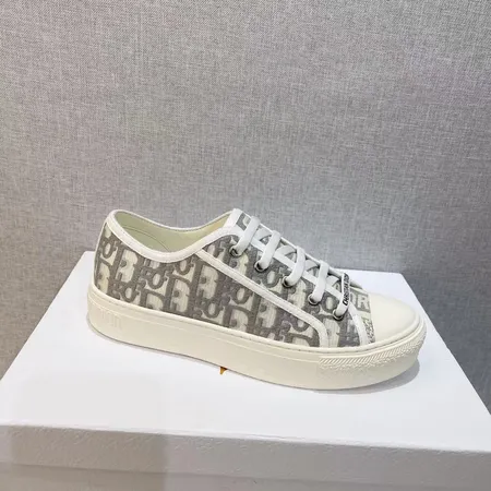 ディオール カジュアルシューズ