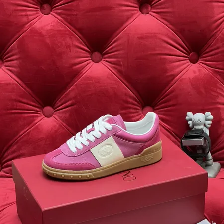 ヴァレンティノ カジュアルシューズ