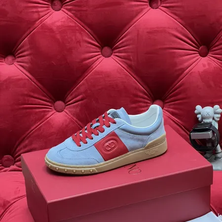 ヴァレンティノ カジュアルシューズ