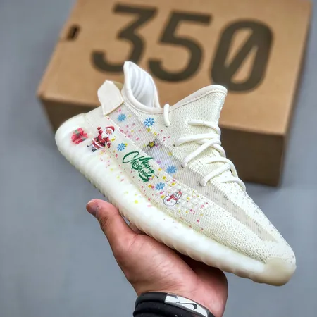 アディダス スニーカー