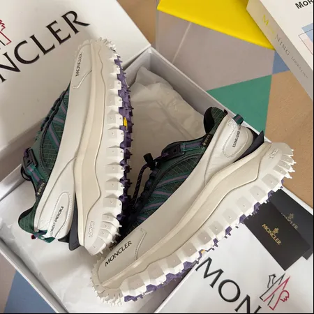 モンクレール スニーカー