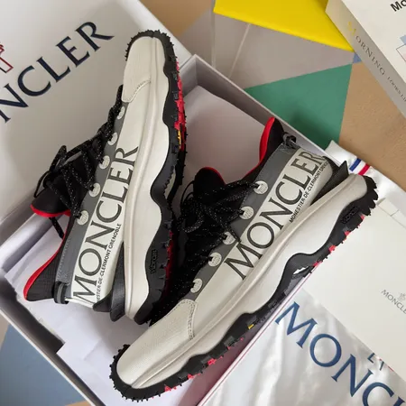 モンクレール スニーカー