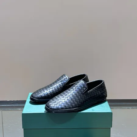 ボッテガ ヴェネタ カジュアルシューズ