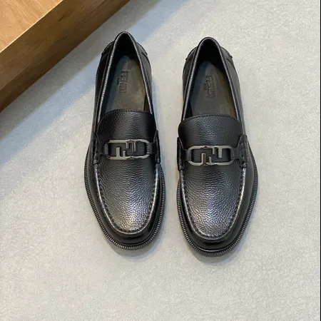 フェンディ ビジネスシューズ