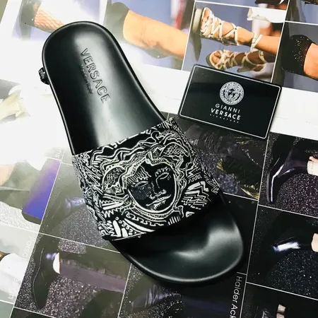 ヴェルサーチ スリッパ