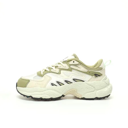 フィラ スニーカー