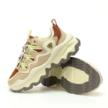 フィラ スニーカー