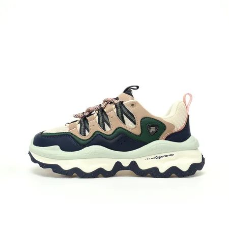 フィラ スニーカー