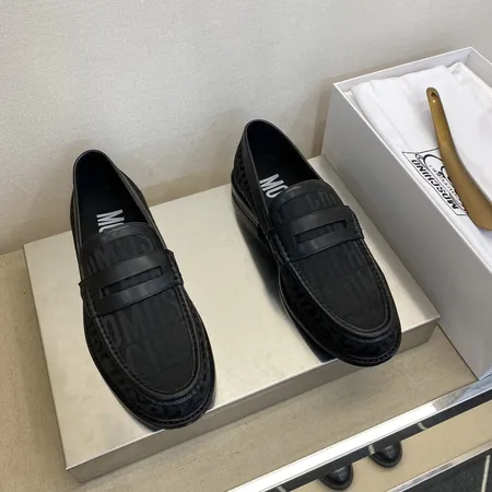 モスキーノ ビジネスシューズ