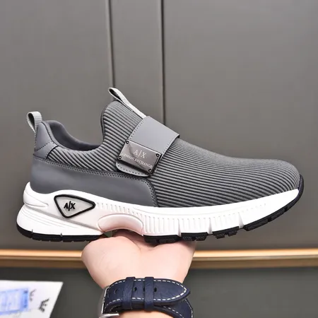 アルマーニ スニーカー