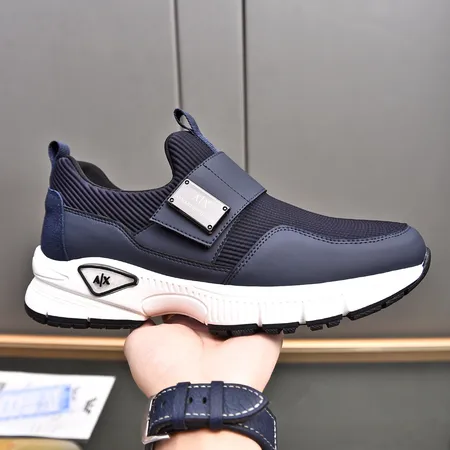 アルマーニ スニーカー