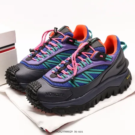 モンクレール カジュアルシューズ