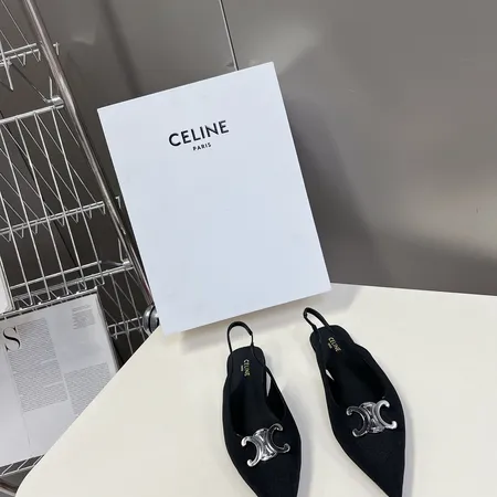 セリーヌ サンダル