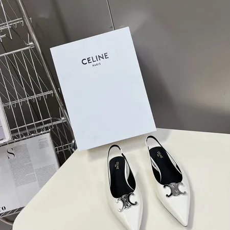 セリーヌ サンダル