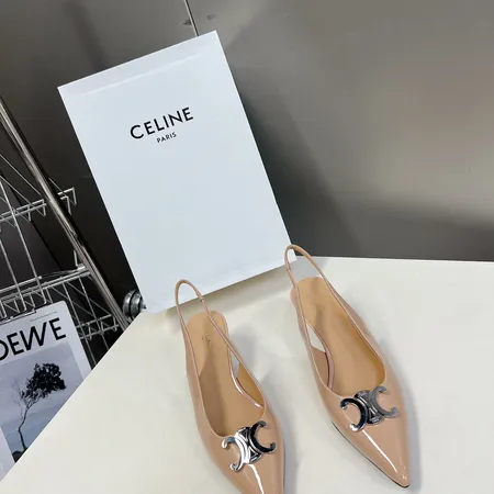 セリーヌ サンダル