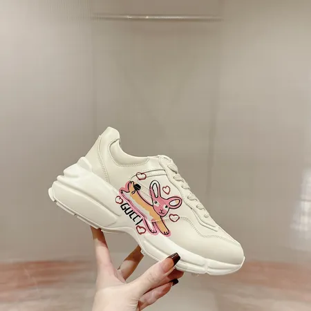 グッチ スニーカー