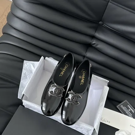 シャネル ビジネスシューズ