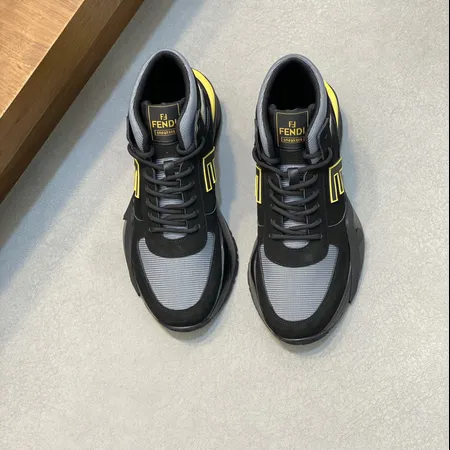 フェンディ スニーカー