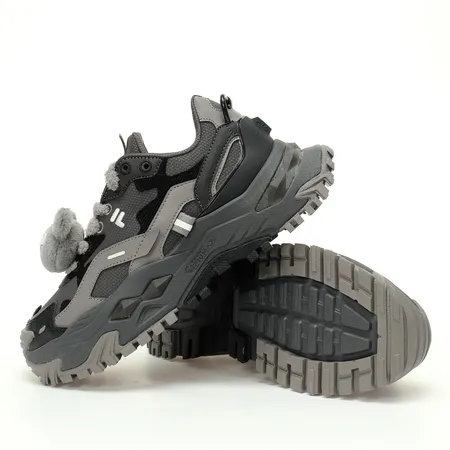 フィラ スニーカー