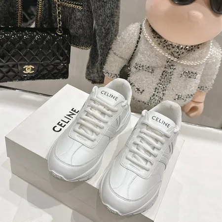 セリーヌ スニーカー