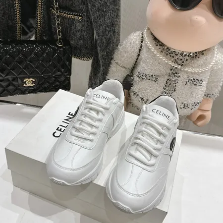 セリーヌ スニーカー