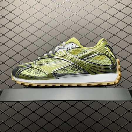 ボッテガ ヴェネタ カジュアルシューズ