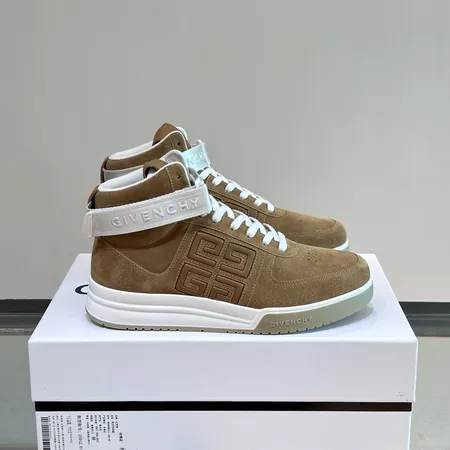 ジバンシィ スニーカー