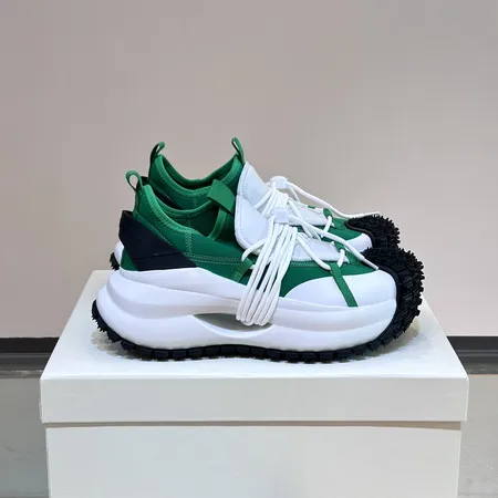 アルマーニ スニーカー