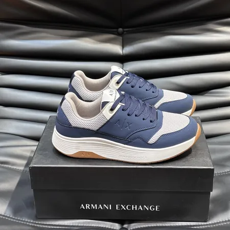 アルマーニ スニーカー