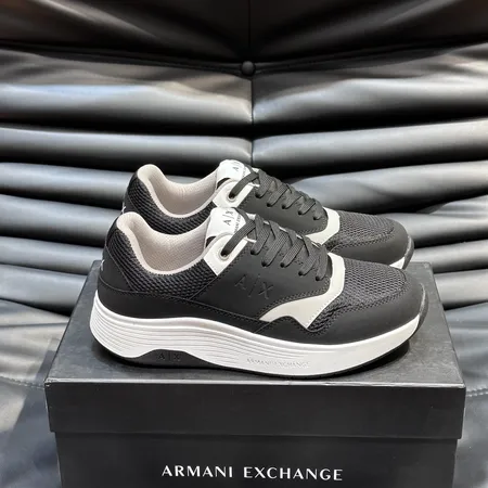 アルマーニ スニーカー