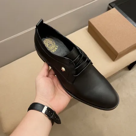 ヴェルサーチ ビジネスシューズ