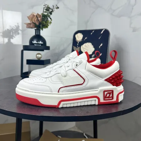 クリスチャン・ルブタン カジュアルシューズ