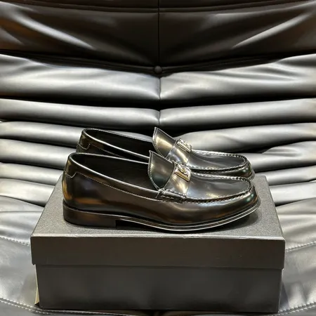 ドルチェ＆ガッバーナ ビジネスシューズ