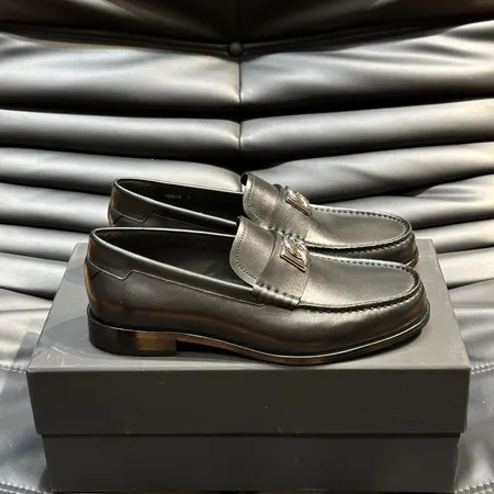 ドルチェ＆ガッバーナ ビジネスシューズ