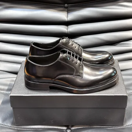 ドルチェ＆ガッバーナ ビジネスシューズ