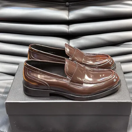 ドルチェ＆ガッバーナ ビジネスシューズ