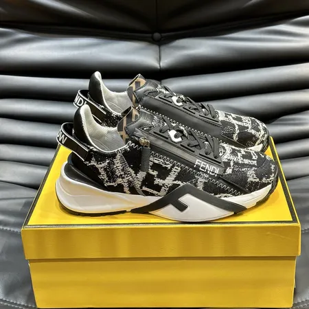 フェンディ スニーカー