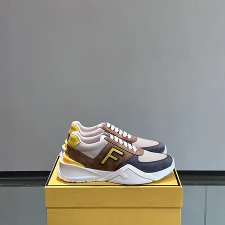フェンディ スニーカー